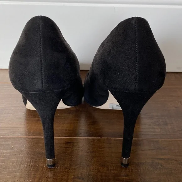 Call It Spring Black Pumps - Picture 5 of 6